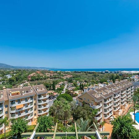 Apartament Elegant 2 Bdrm Penthouse With Bbq And Pools Marbella Zewnętrze zdjęcie
