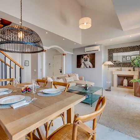 Apartament Elegant 2 Bdrm Penthouse With Bbq And Pools Marbella Zewnętrze zdjęcie