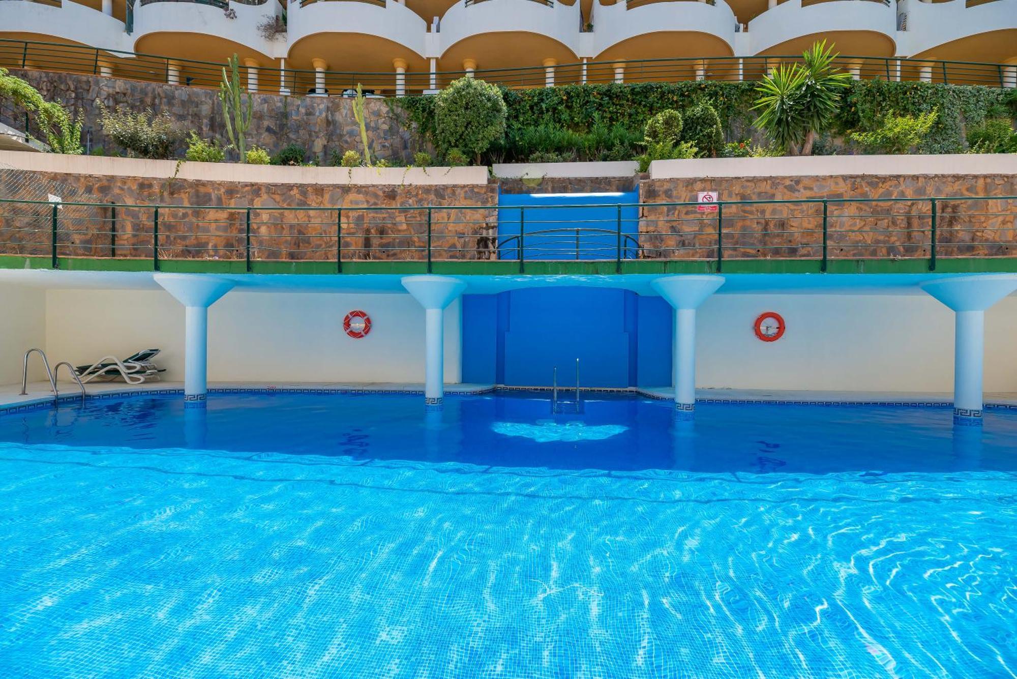 Apartament Elegant 2 Bdrm Penthouse With Bbq And Pools Marbella Zewnętrze zdjęcie